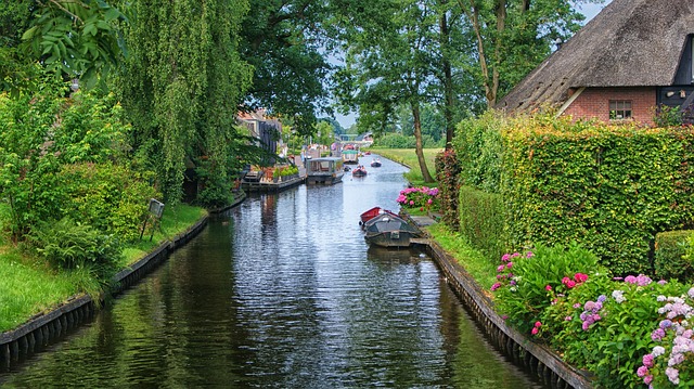 giethoorn 2481510 640