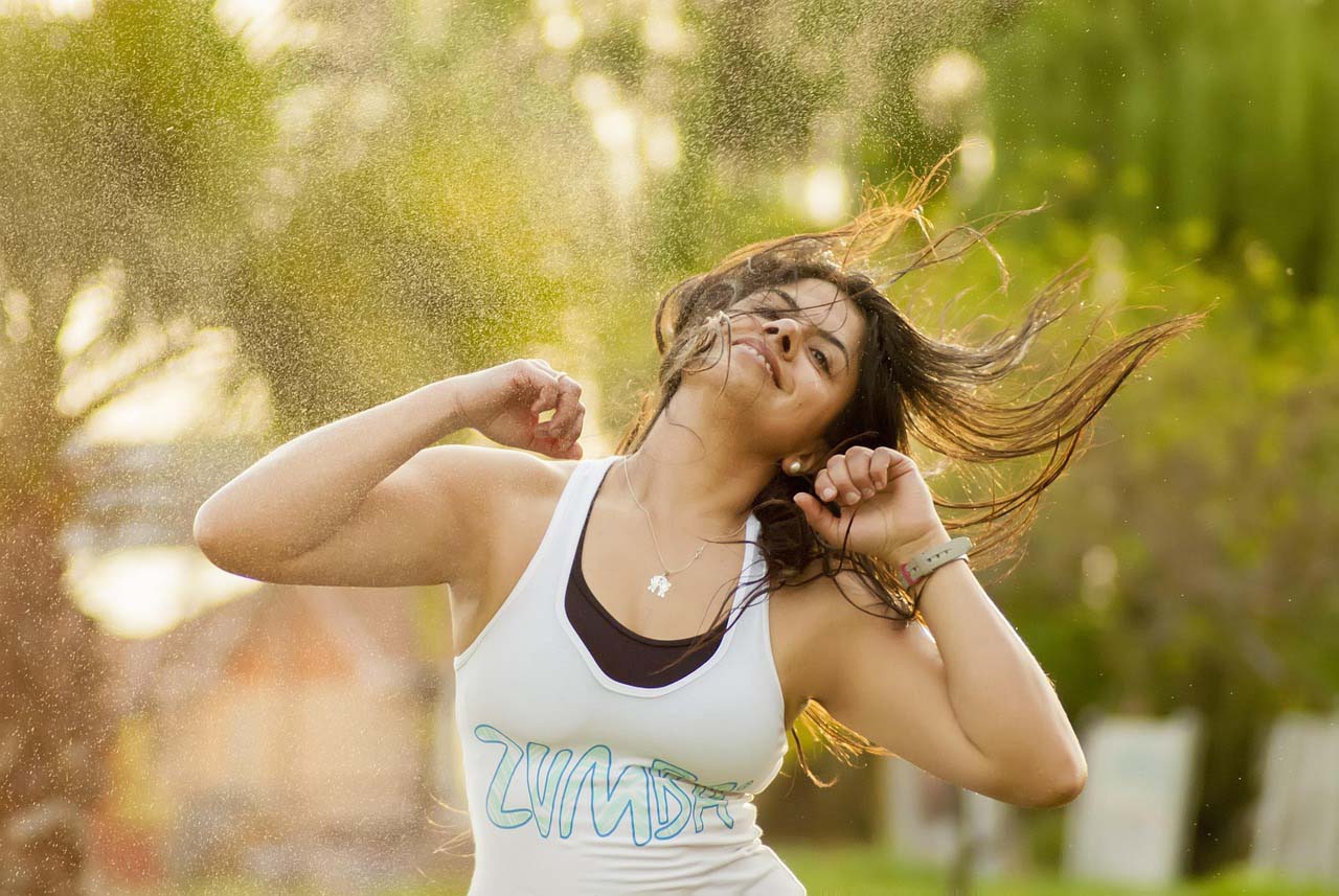 zumba-2382200-1280-kleiner