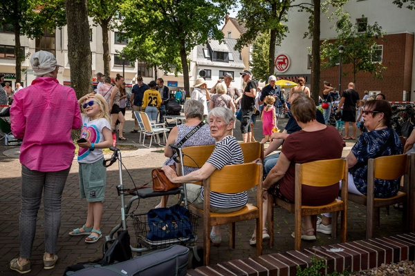 Pus-Sause 2025 im Rückblick: Flohmarkt mit viel Sonne