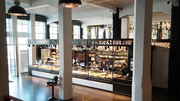 Café mit Bäckerei im Tabakquartier