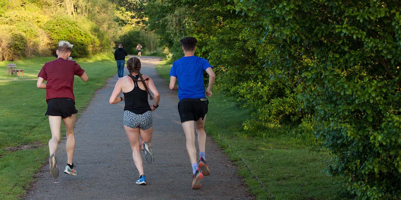 runners 4353824 640 16x9